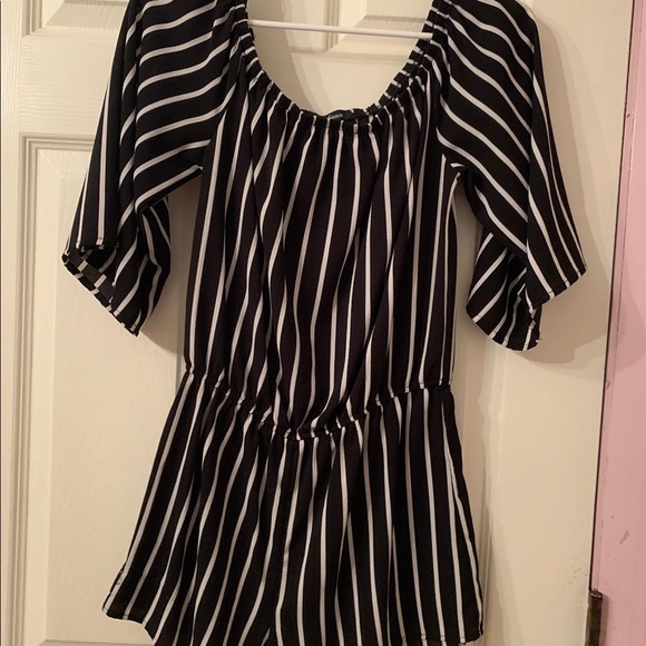 Romper - Picture 2 of 3